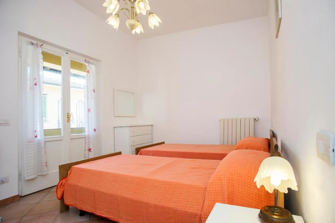 Appartamento In Via Del Mare A Procchio Procchio  Italy